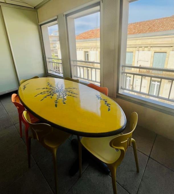 Sète "Clavel 26" Joli T2 En Duplex A 3 Min Des Halles מראה חיצוני תמונה
